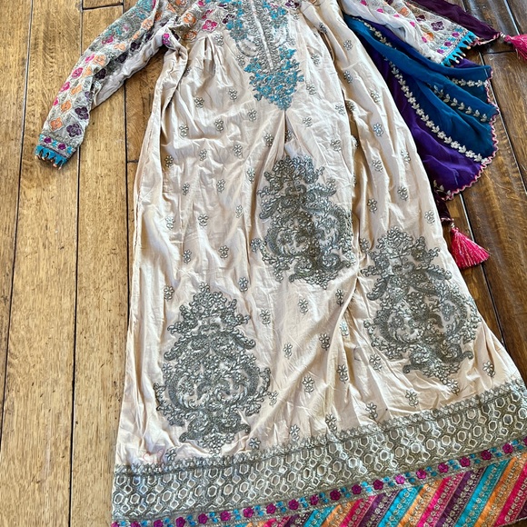 New - Picture 4 of 15